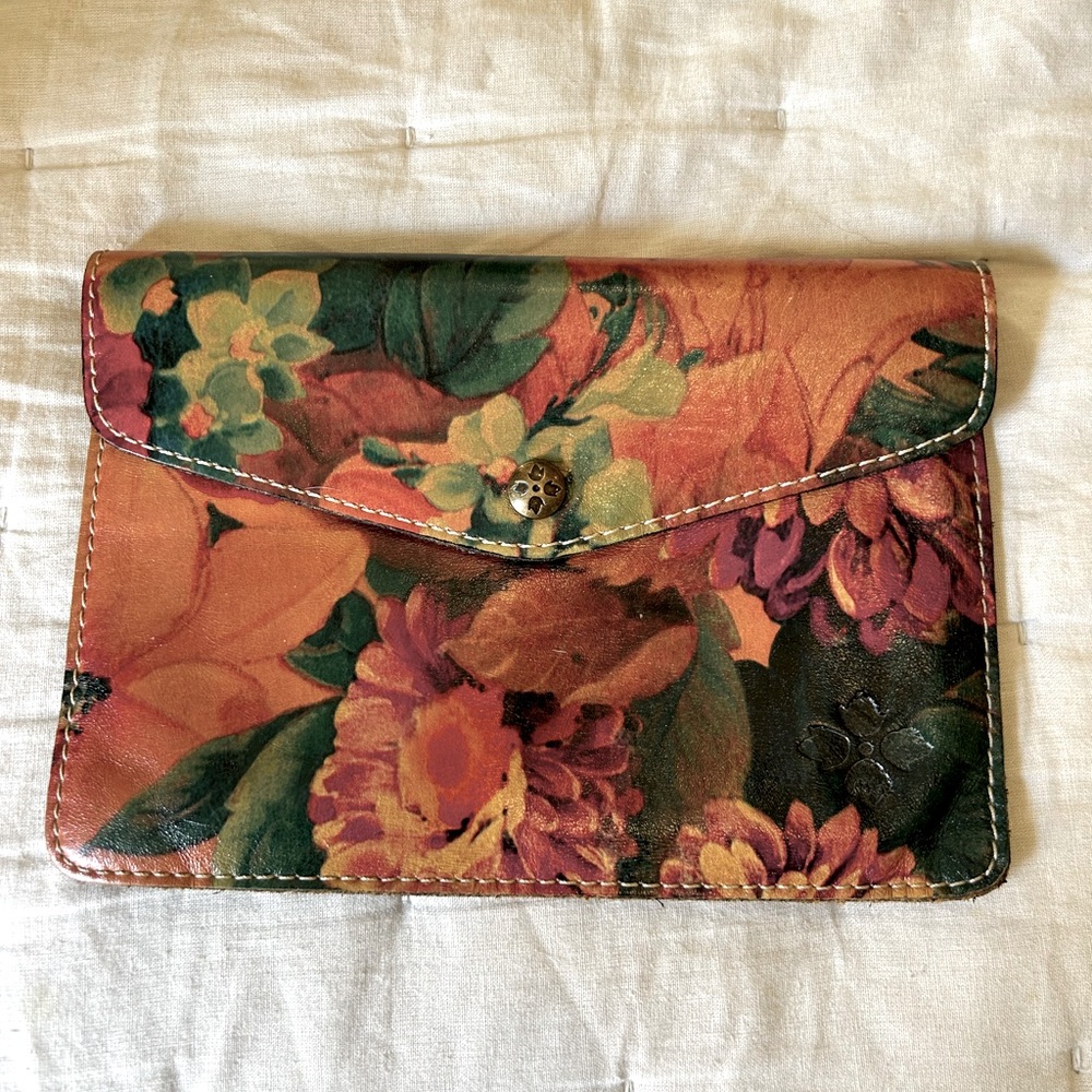 PATRICIA NASH Envelope Clutch
